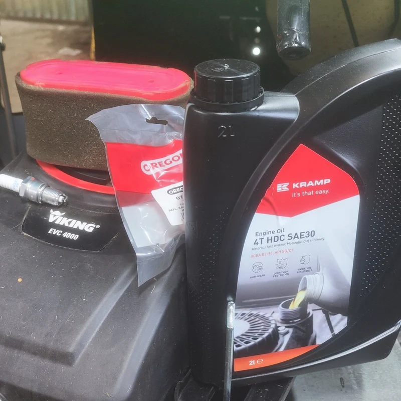 KIT ENTRETIEN MOTEUR EMAK K1250 / K1600