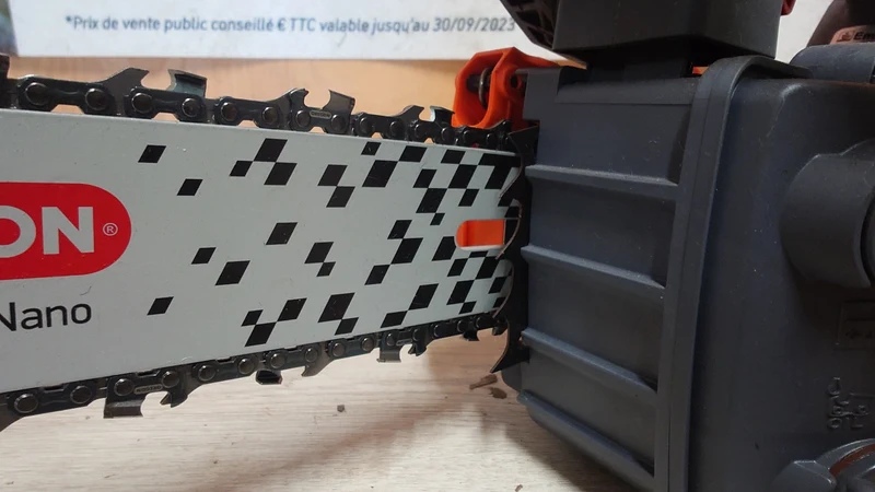 TRONCONNEUSE OLEO-MAC GSTH 240 PERFORMANCE by RIO
